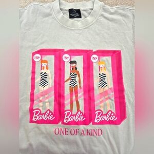 NWT Peace Collective Barbie One Of A Kind Heavyweight Graphic T-Shirt, grey, M